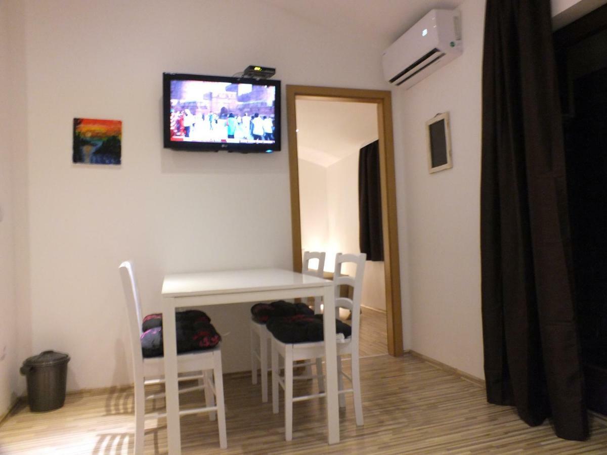 Apartmani Barisic Brodarica  Exteriér fotografie