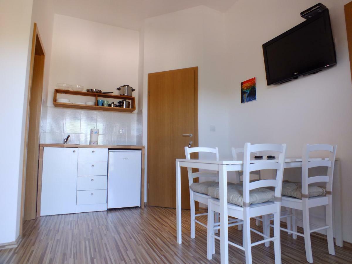 Apartmani Barisic Brodarica  Exteriér fotografie